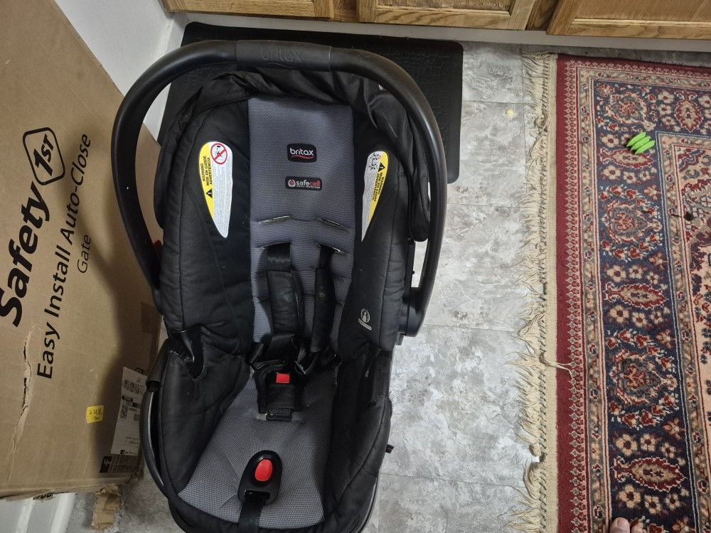 Britax Car Seat With Base