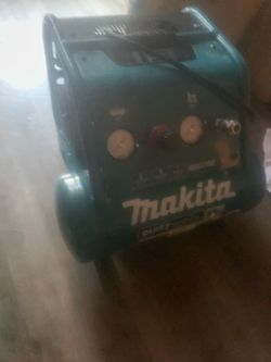 Makita compressor