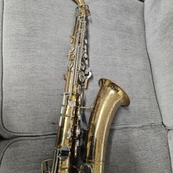 Buescher Aristocrat alto saxophone 