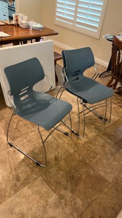 3 modern stackable chairs