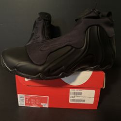 Nike Air Flightposite “Black” M10