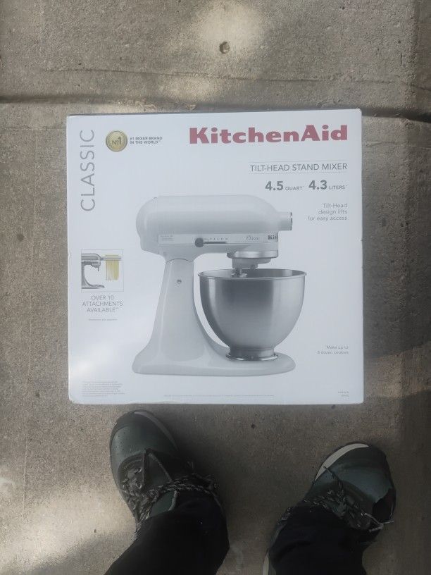 KitchenAid Tilt Head Stand Mixer