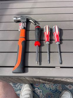 Tool Bench Claw Hammer
