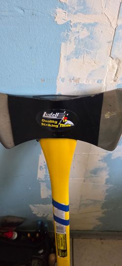 Ludell Double bit axe
