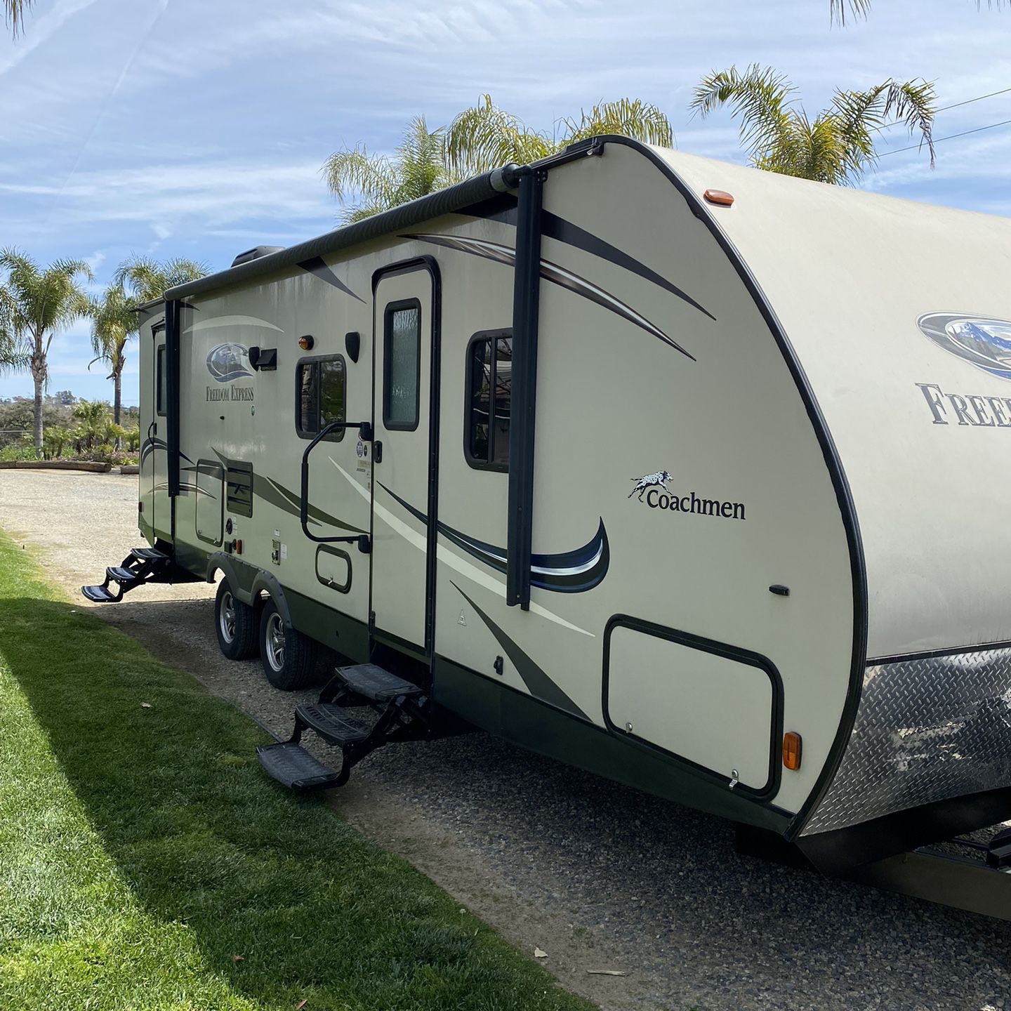 2017 Coachman Freedom Express