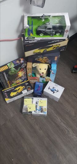 Holiday toys different prices