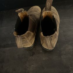 Men’s Blundstone Boots Size 8 / W’s 10
