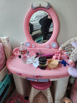 Free kids vanity