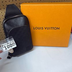 Louis Vuitton Sling bag 
