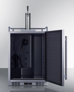 SUMMIT Refrigerator Mini Fridge SNC683OS 02371 .