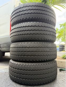 Set firestone LT 285 60 R20