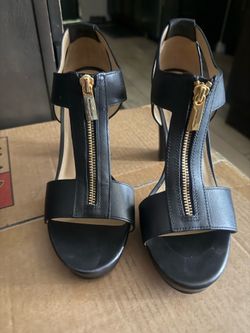 Michael kors heel
