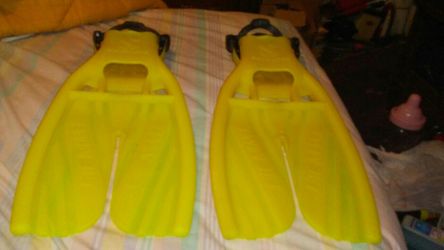 New Medium scuba pro twin jet fins