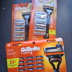 Gillette Fusion5 Razor And Refills