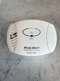 First Alert Carbon Monoxide (CO) Detector, Battery Operated Alarm
