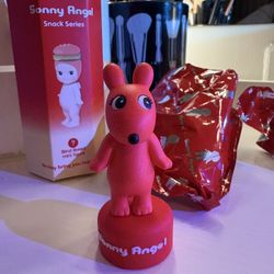 Secret Robby Sonny Angel- Snack Series