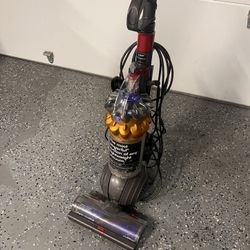 Dyson Small ball Multifloor Vaccuum