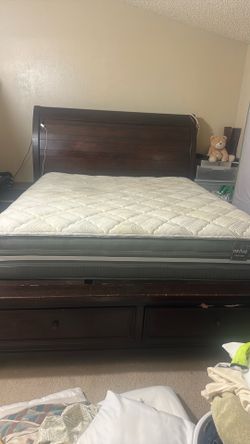 Cal king size bed