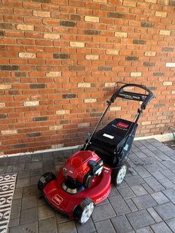 Toro Auto Drive Lawnmower
