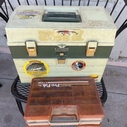 Vintage Fishing Lures, Box, Accessories for Sale in Glendale, AZ - OfferUp