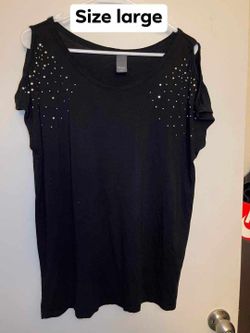 New women's top size large
