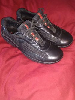 Great condition Prada shoes size 41