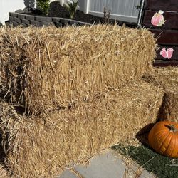 Hay Bales 