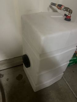 50 Gallon Water Tank