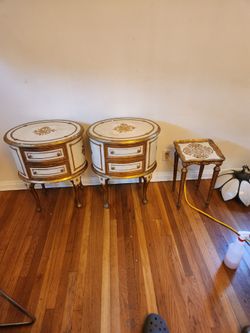 Vintage Antiques Handmade In Italy