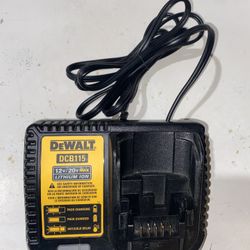 Dewalt 20V Battery Charger 
