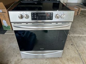 Frigidaire Gallery series oven