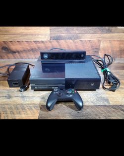 Xbox One 1TB 3 Games