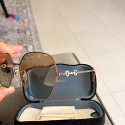 Gucci women Shades 