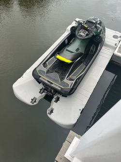 2023 Seadoo Apex 300 RX