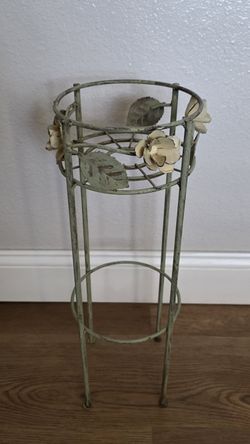 Petite French Countryside Plant Stand