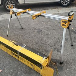 DEWALT Heavy Duty Miter Saw Stand