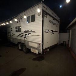 2004 Fleetwood Tailgater
