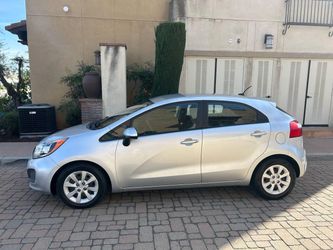 2012 Kia Rio5