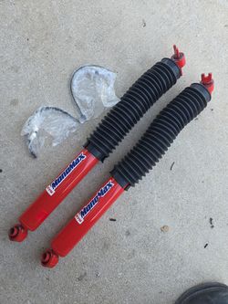 Rear Shock Absorbers Chevy Blazer, LLV, S10, S10 Blazer, GMC S15 Jimmy Sonoma, Isuzu Hombre, Oldsmobile Bravada