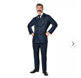 Gomez Adam’s costume