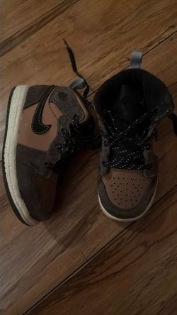 Nike size 8c kids
