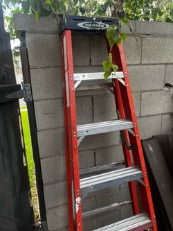 6 ft. Ladder Warner Great shape