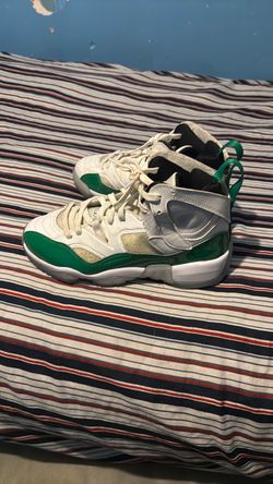 Jordans Size 7y