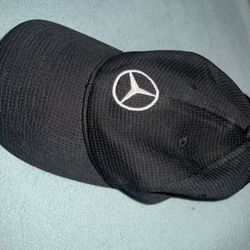 Mercedes-Benz Hat