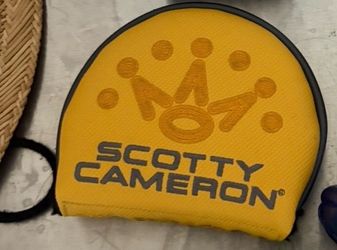 Scotty Cameron Head Cover!!