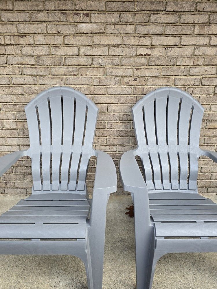 Outdoor Resin Stackable Adirondack Chair, Gray