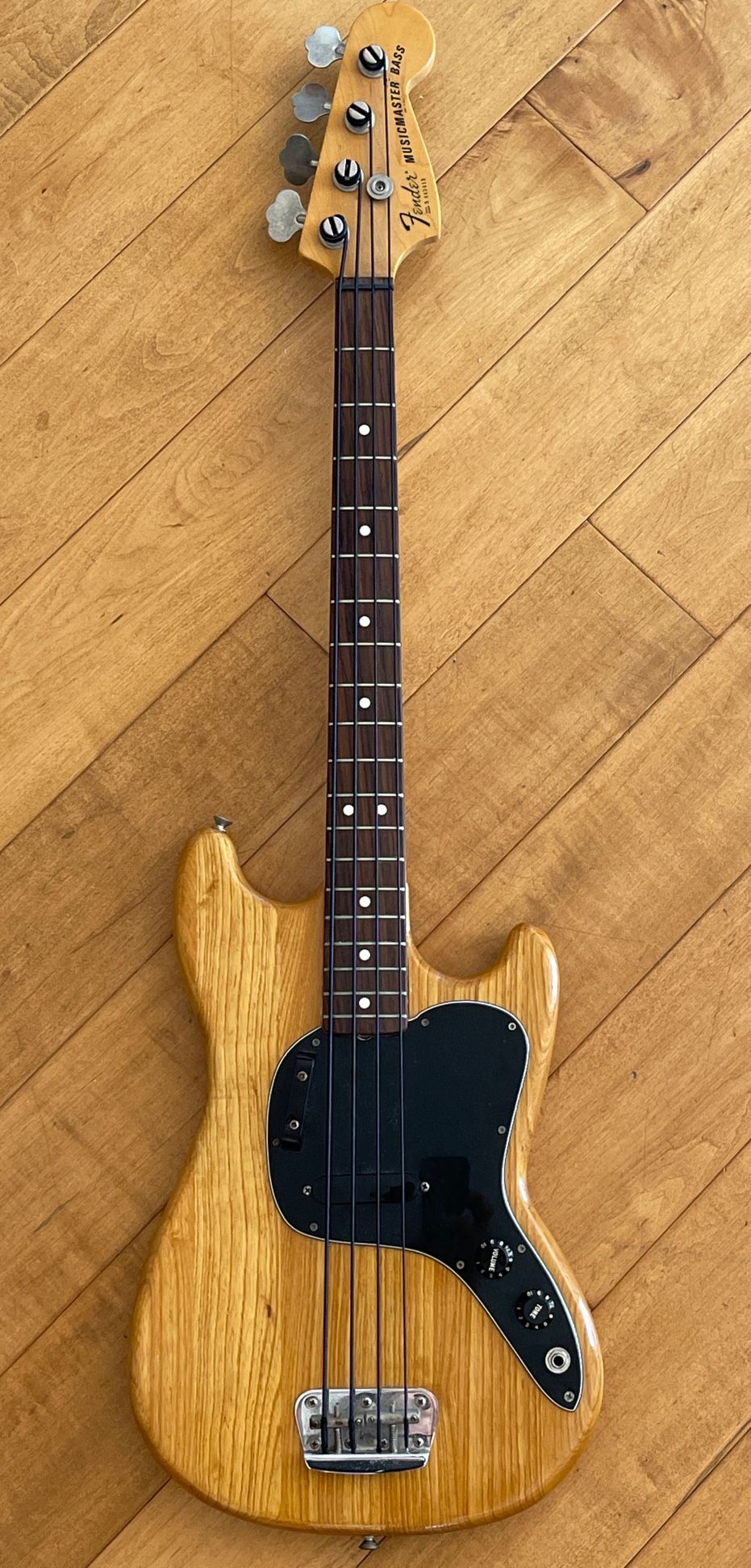 1978 Fender Musicmaster Bass