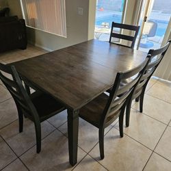 Kitchen Table and Chairs