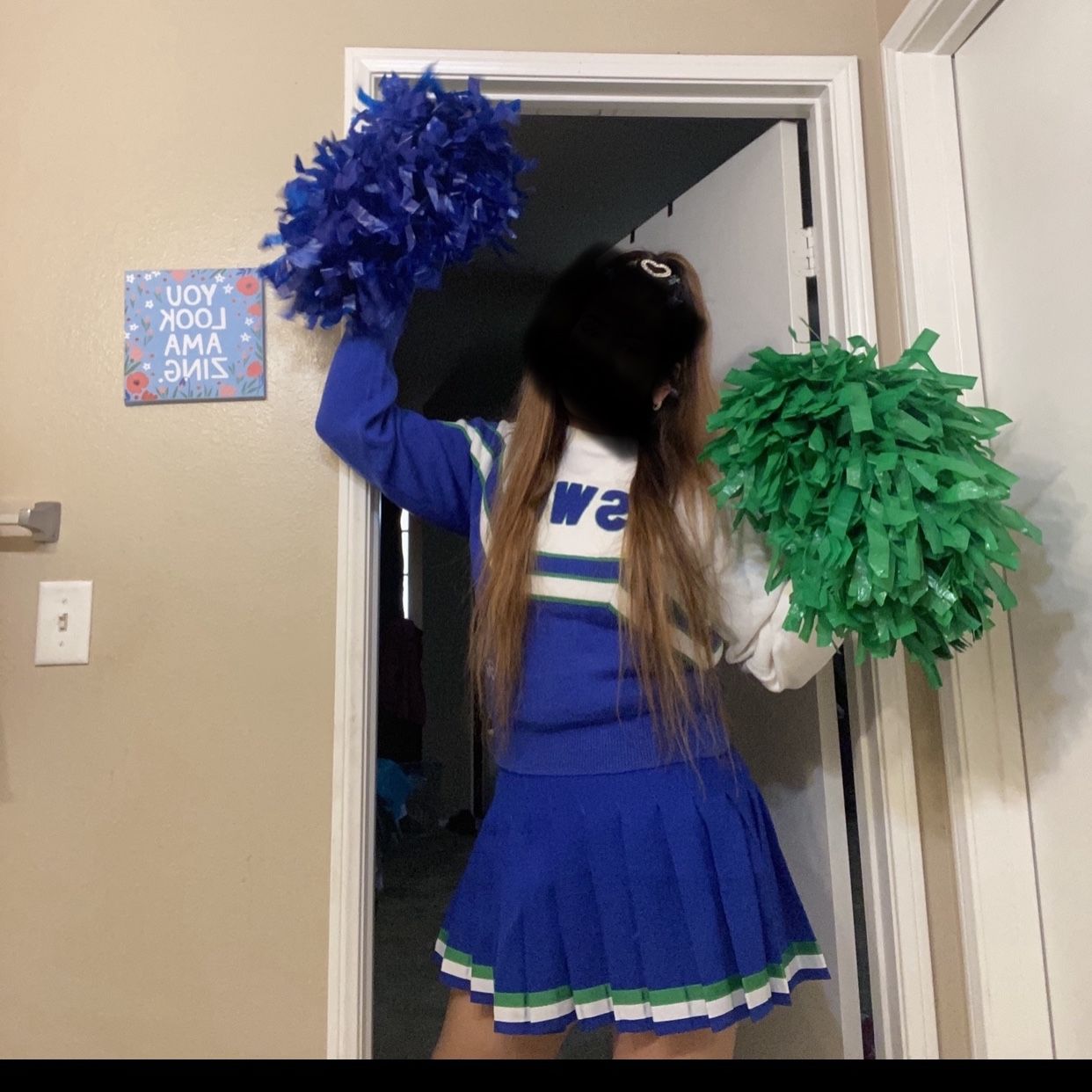 DALLAS COWBOYS CHEERLEADER HALLOWEEN COSTUME ADULT SMALL for Sale in Santa  Ana, CA - OfferUp