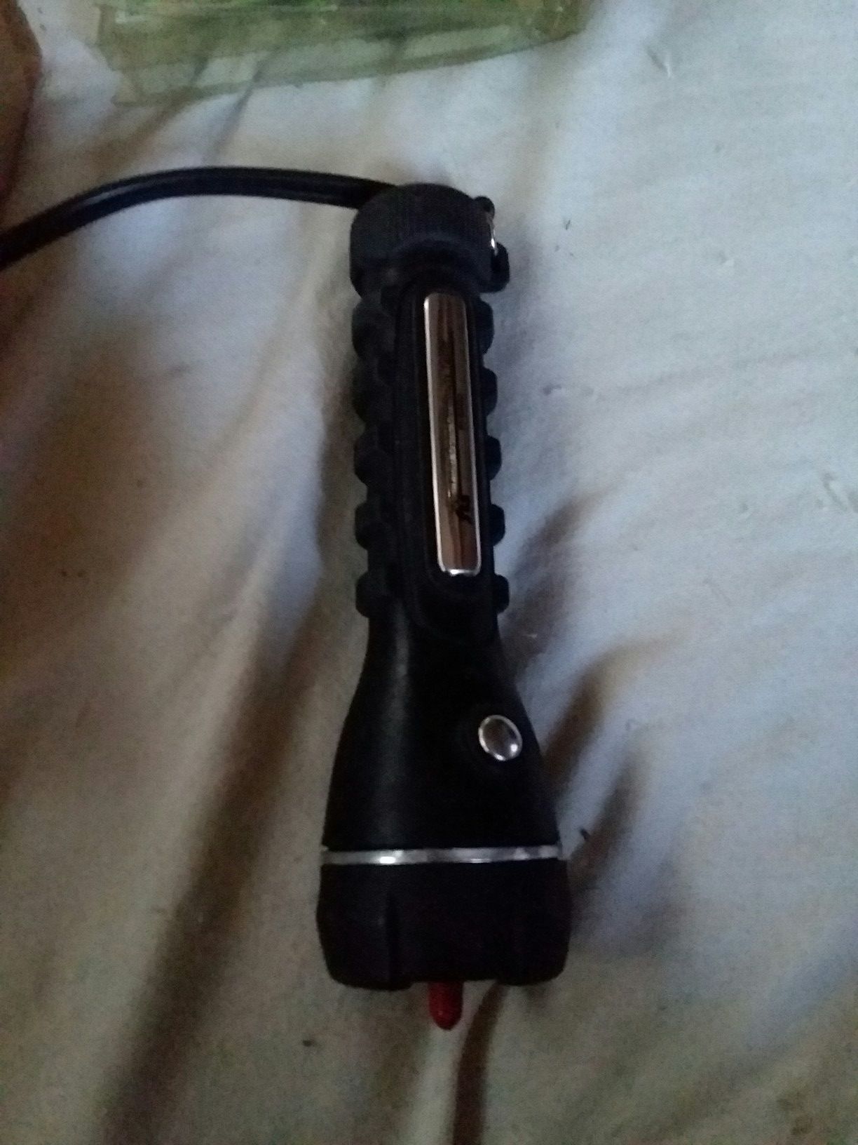 Fiber optic continuity tester